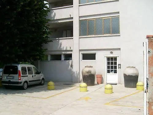 Post 2* بيرغامو